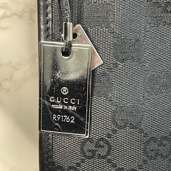 Gucci Crossbody Bag - Picture 3 of 16